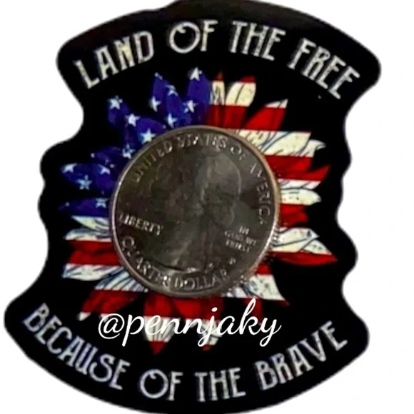 🌻4 For $15🌻 Land Of The Free Because Of The Brave Decal - Picture 2 of 2